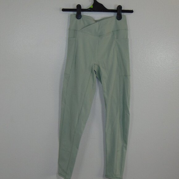 Sage Green High-Waist Leggings – Size Medium & Large (New) - Picture 4 of 8